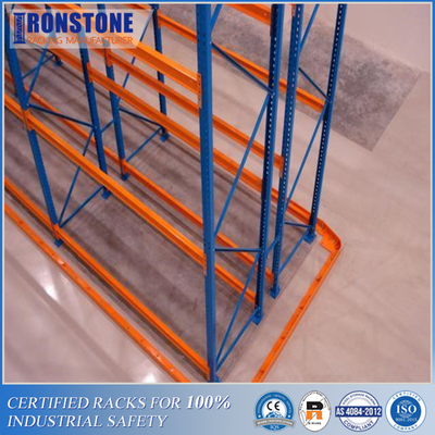 Hệ thống giá đỡ pallet lối đi rất hẹp có chọn lọc với không gian tối ưu hóa