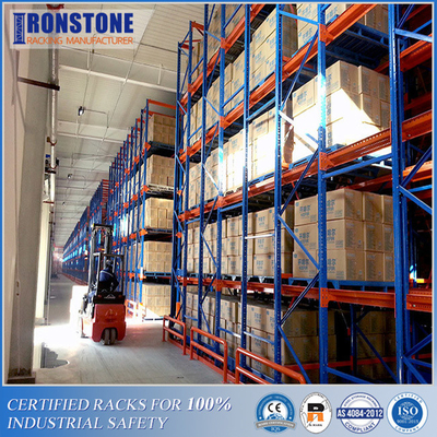 Ổ đĩa mật độ cao trong hệ thống giá đỡ lưu trữ pallet FIFO LIFO