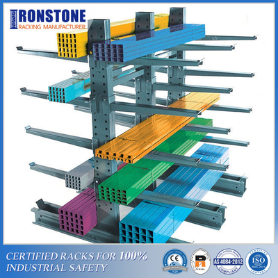 Giá đỡ kim loại Cantilever được thiết kế chuyên nghiệp với cấu trúc bền cho hàng hóa có hình dạng kỳ lạ
