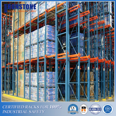 Ổ đĩa kho lạnh trong hệ thống kệ pallet